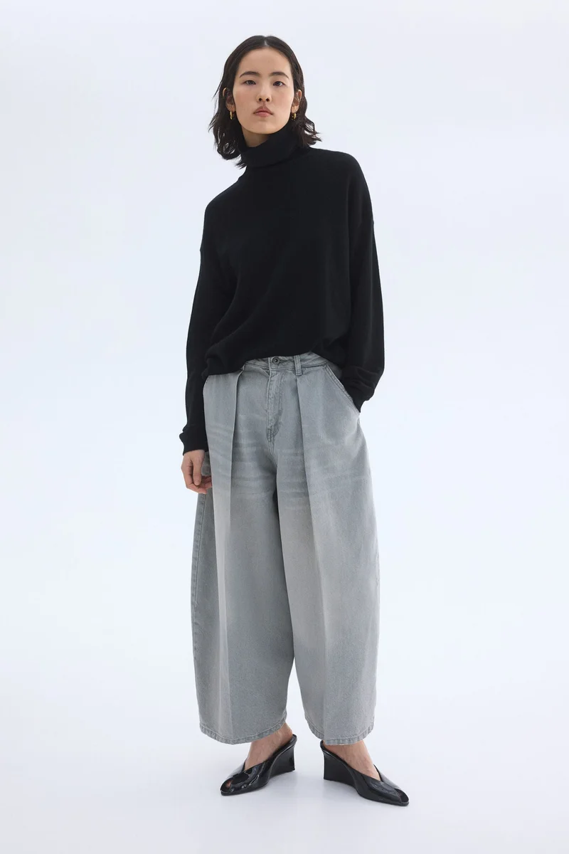 اتش اند ام جينز بخصر عادي وقصة ساق باريل