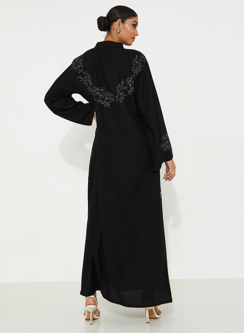 روزيت عباية عباءة سوداء مغلقة بتصميم بسيط من الخيط الفضي - Image 3