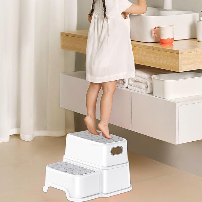 Brikipth Toilet Step Stool Squatting Stool Sturdy Plastic Toilet Step Stool Suitable for Pedaling Portable Toilet Stool Toilet Assist Suitable for Bathroom Easy to Clean