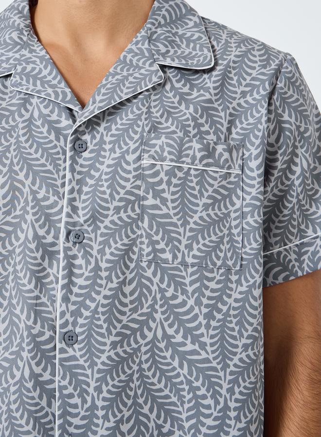 Styli Men Leaf Print Relaxed Fit Shirt and Pyjama Set - Image 3