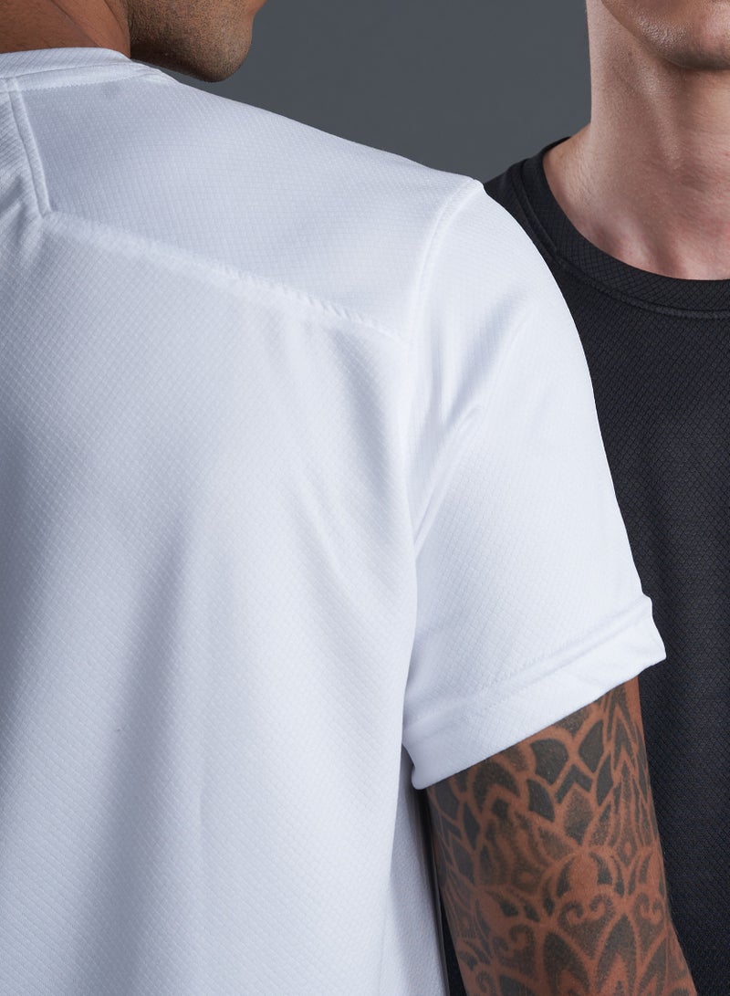 جينرلس طقم تي شيرت رجالي كلاسيكي مقطوع ومخيط مكون من قطعتين - أبيض وأسود - Image 5
