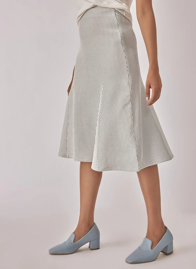 ذا ليبل لايف White Godet Panel Skirt