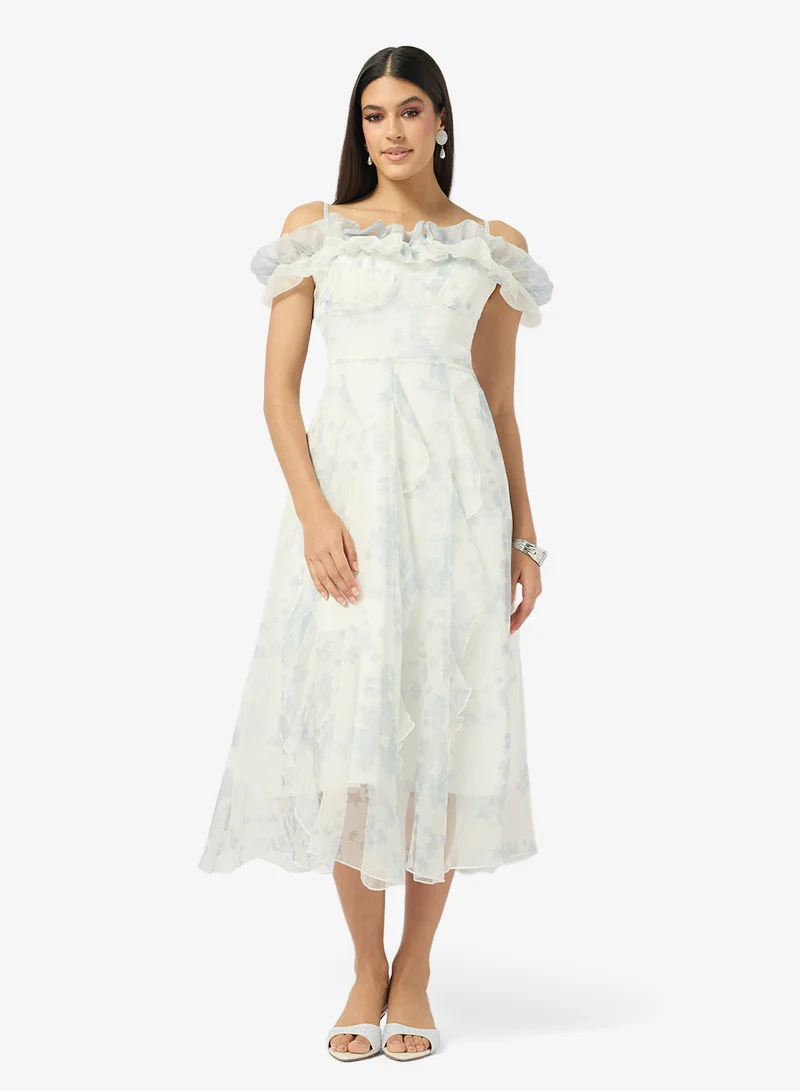 ايلا فستان مطبوع بالزهور بكتف مكشوف