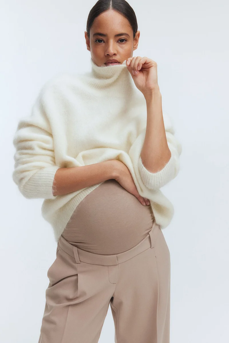 اتش اند ام بنطلون أنيق بساق واسعة من تشكيلة ماما