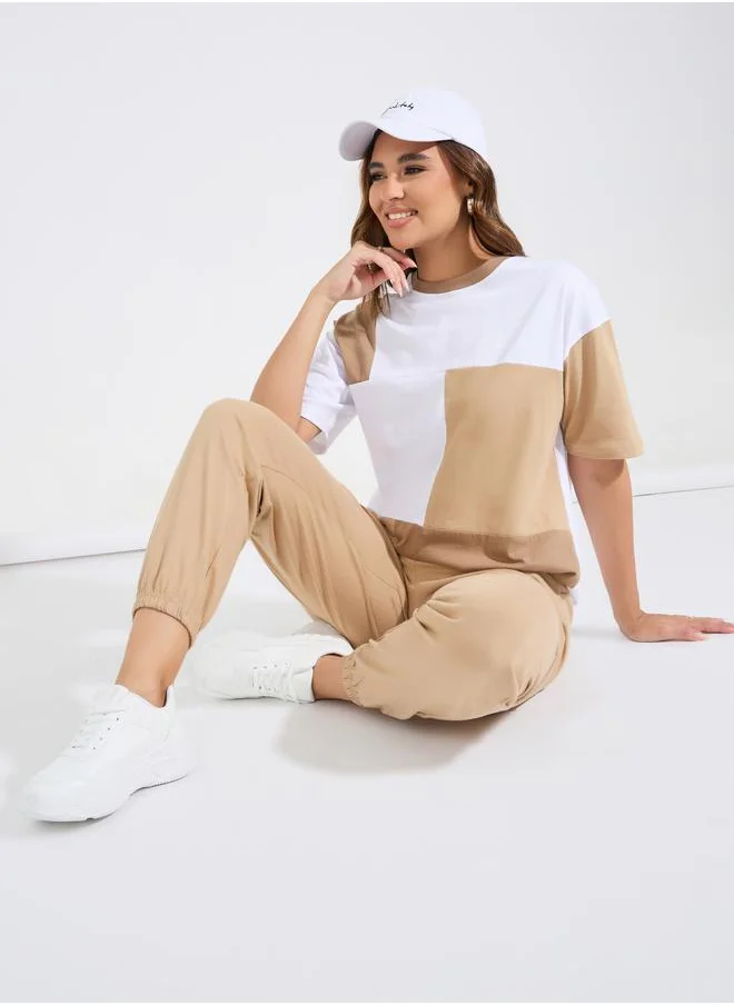 ستايلي Color Block Patch Oversized T-Shirt & Cuffed Joggers Co-Ords