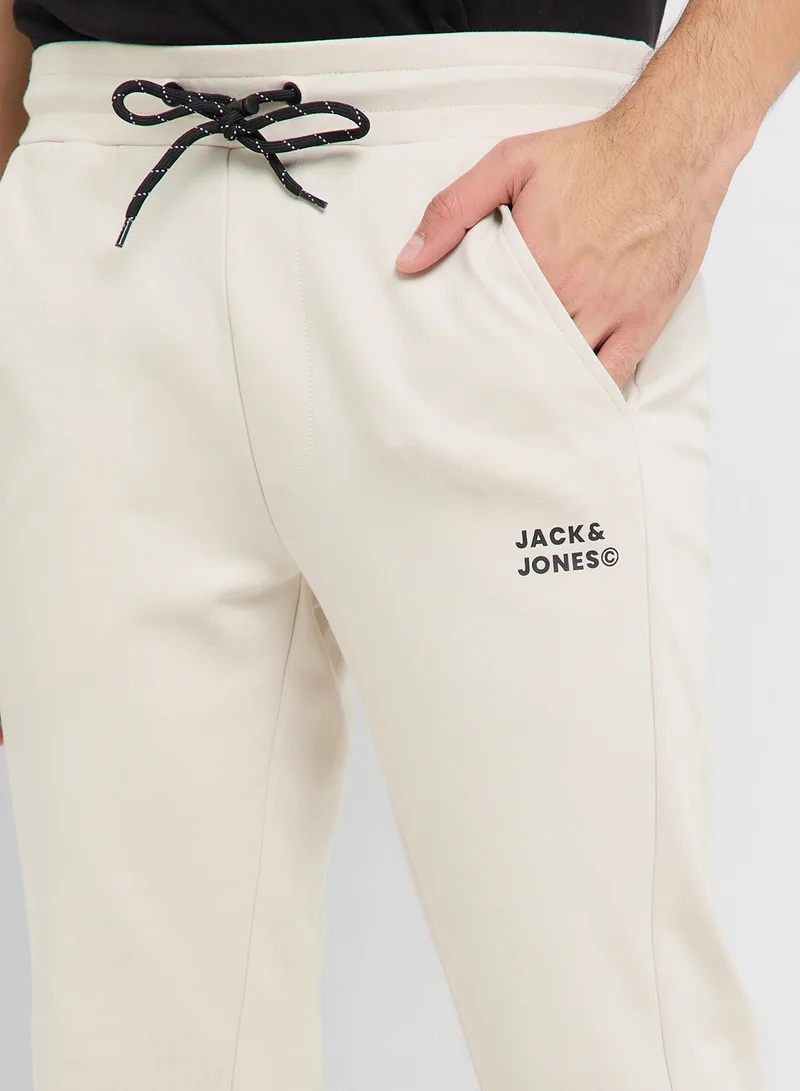 JACK & JONES Drawstring Pocket Detail Sweatpants