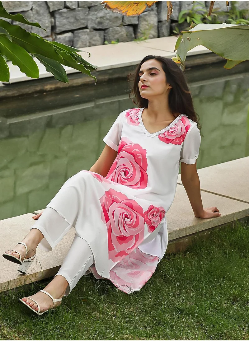  قصة Women's Rose Pink & Daisy White Chantilly Bloom Kurta Set