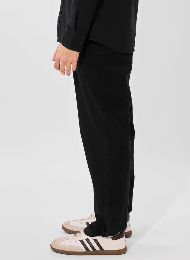 ذا سوليد ستور The Souled Store Men Straight Fit Solid Black Pants