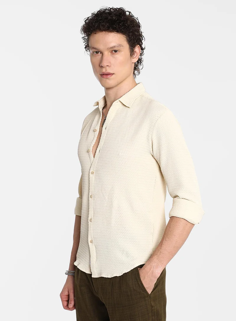 كامبوس سوترا Men's Ivory White Weave-Textured Shirt
