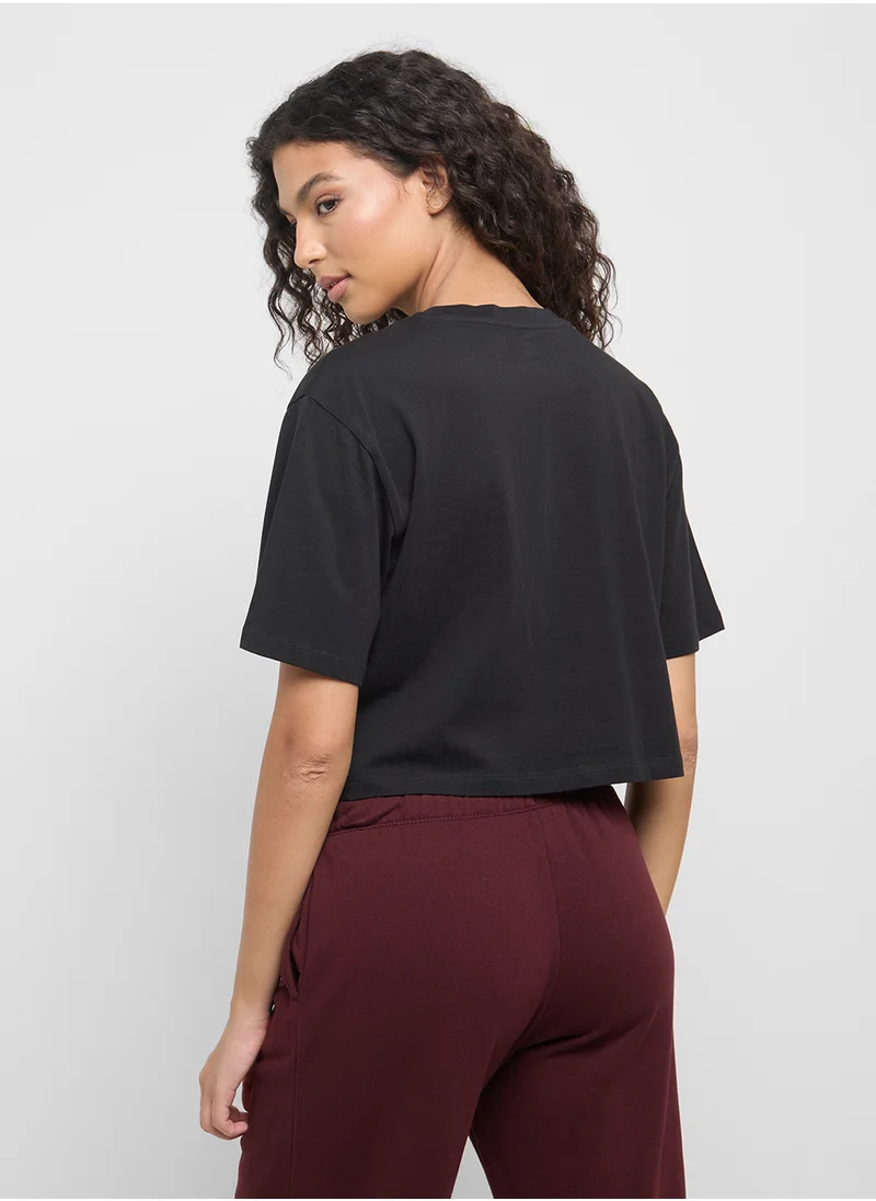 كالفن كلاين Essential Oversized Crop Sleep T-Shirt