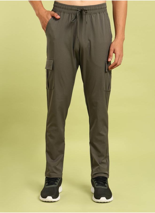 Technosport - Men Solid Relaxed Fit Cargo Pants with TS FLEXI by Styli - Image 1