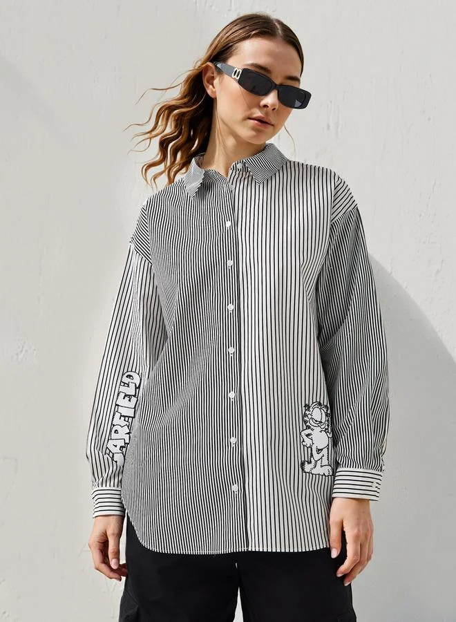 SP Characters Oversized Garfield Print Shirt with High-Low Hem