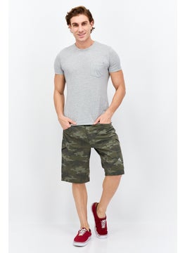 Eddie Bauer Men Regular Fit Camouflage Cargo Shorts, Army Green Combo  - Image 3
