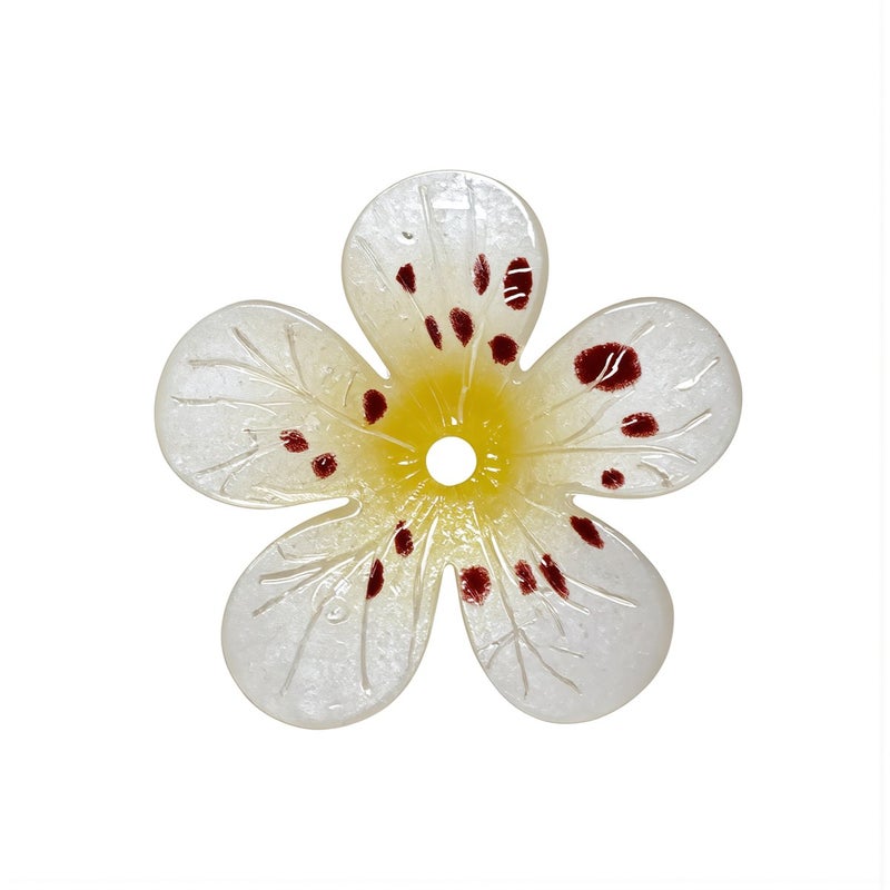 Fade Proof Scratch Resistant Plum Blossom Beads for Long Lasting Use - Image 1