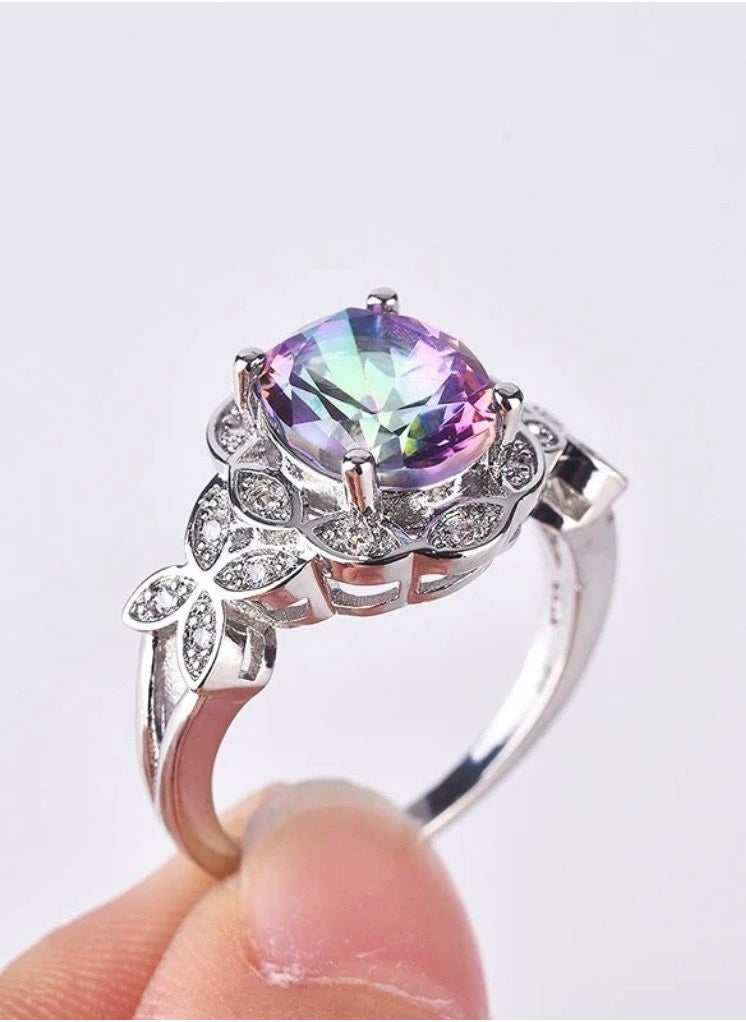 NOON'S UP - 18k White Gold Plated Ring Inlaid With Topaz Gemstone Size 7 - Image 1