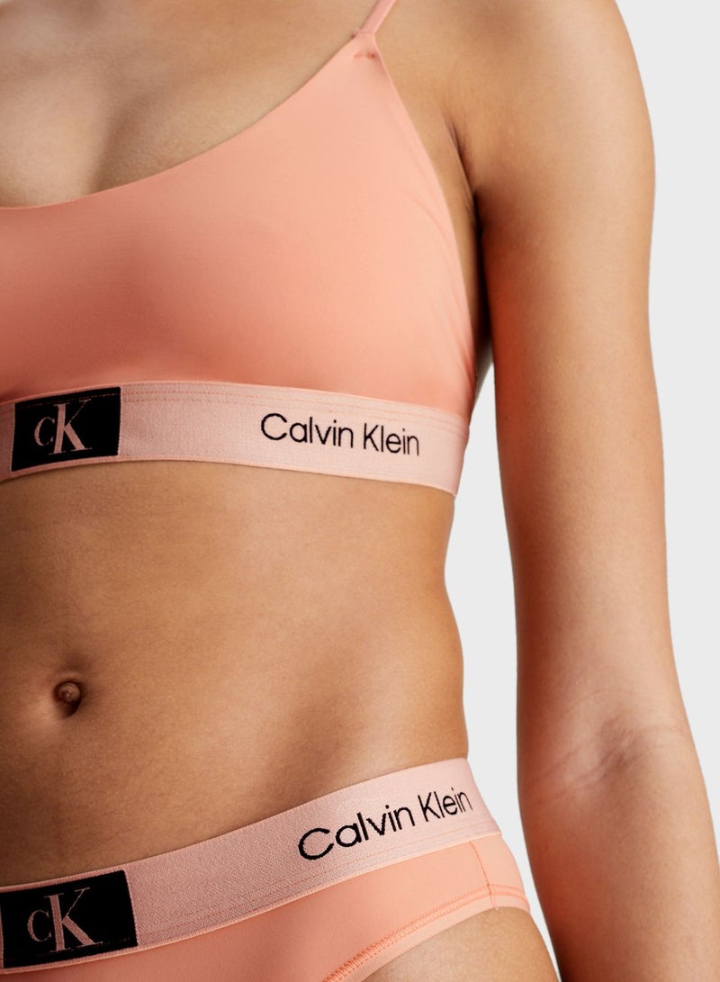 CALVIN KLEIN Unlined Logo Bralette - Image 3