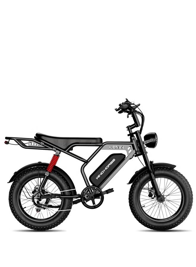 ويندهورس دراجة كهربائية V8 PRO – محرك تروس خلفي بقوة 750 واط، بطارية 48 فولت 16.6 أمبير/ساعة عالية السعة، سرعة قصوى 50 كم/س، مدى قيادة حتى 45 كم، إطارات عريضة مقاس 20 إنش، نظام تعليق مزدوج، ناقل حركة Shimano بـ 7 سرعات، هيكل من سبيكة الكربون، مكابح قرصية مزدوجة - Image 4