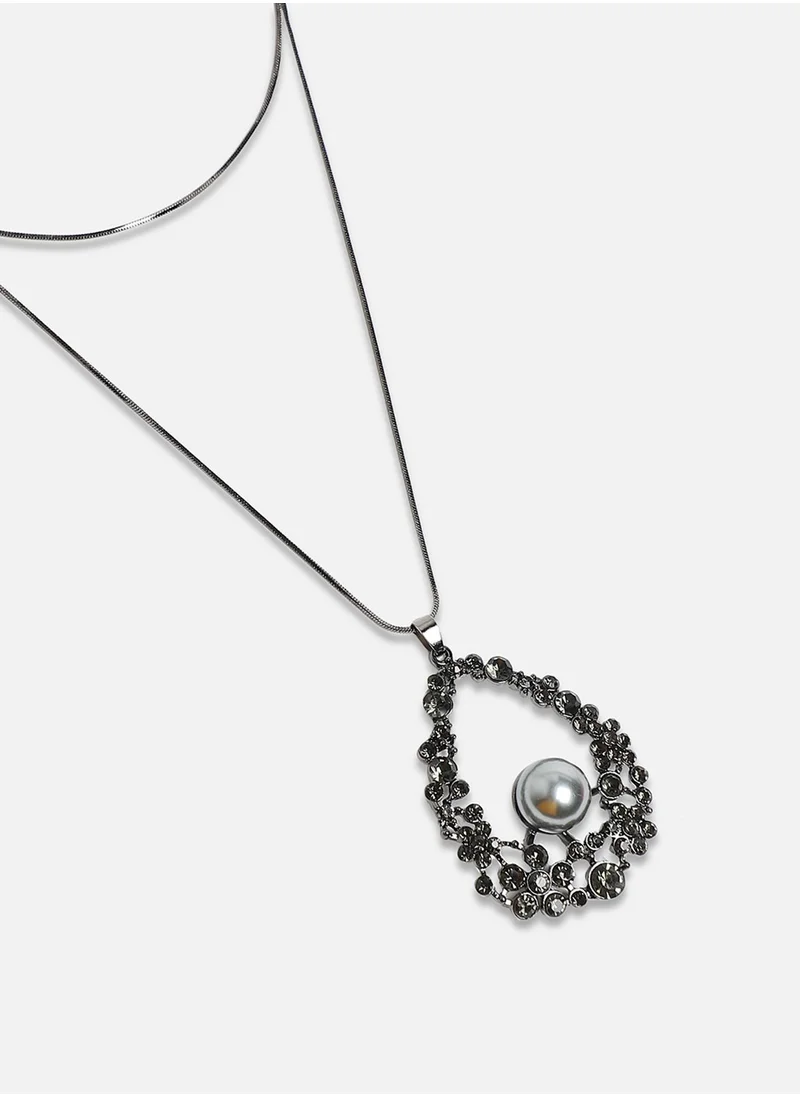 SOHI Silver-Coloured Symphony Pendant Necklace - Charcoal Black