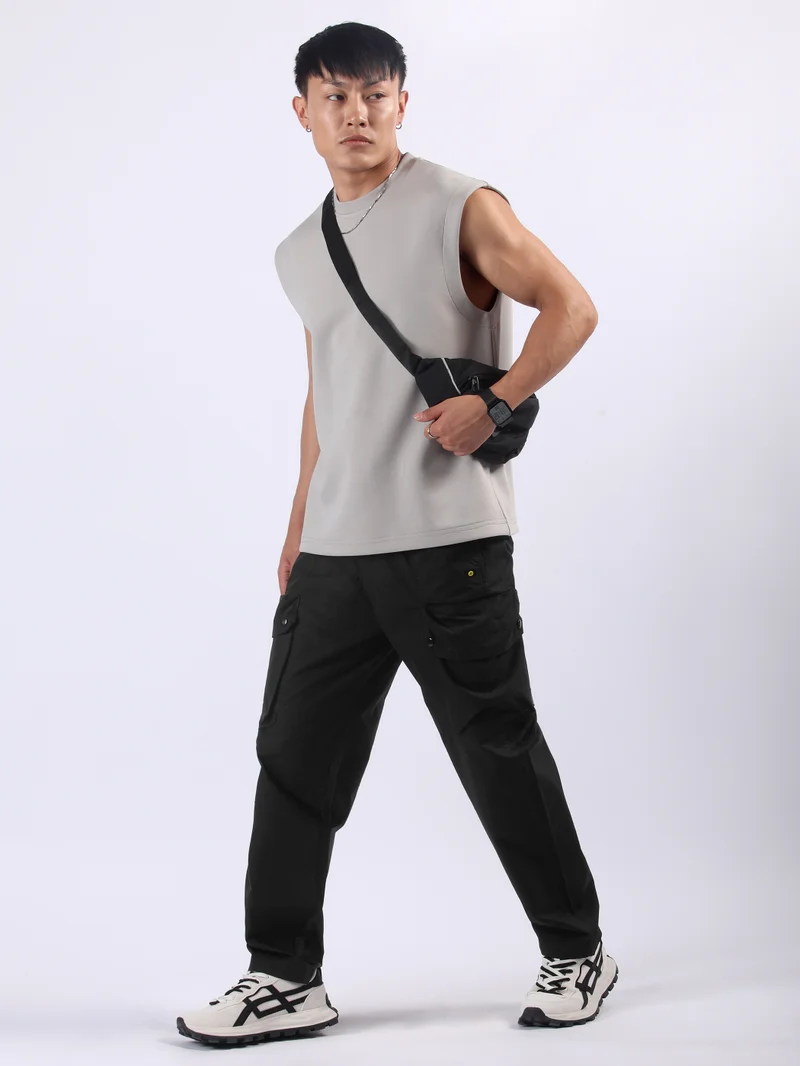 بيونغ بنطلون كارغو أسود برباط مطاطي