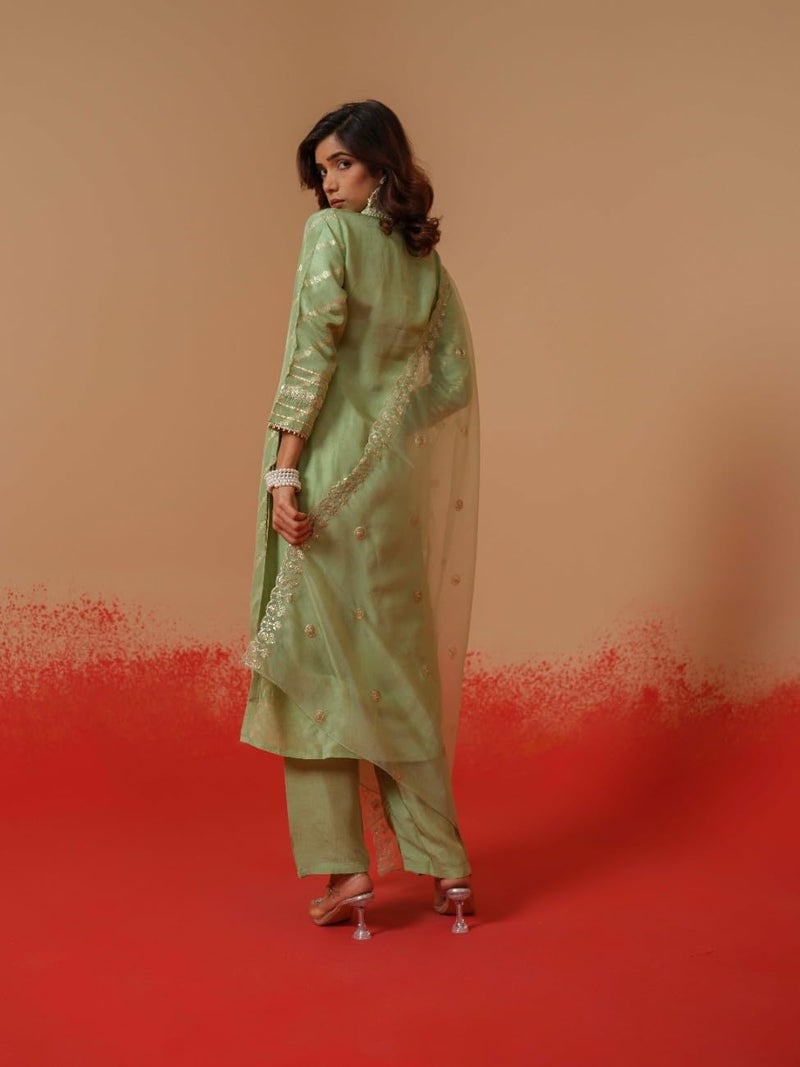 Kaari Women's Embroidered Kurti Set with Dupatta | Ethnic Suits with Embellished Dupatta | Everyday and Festive Kurti Set for Women|Green|M - Image 2