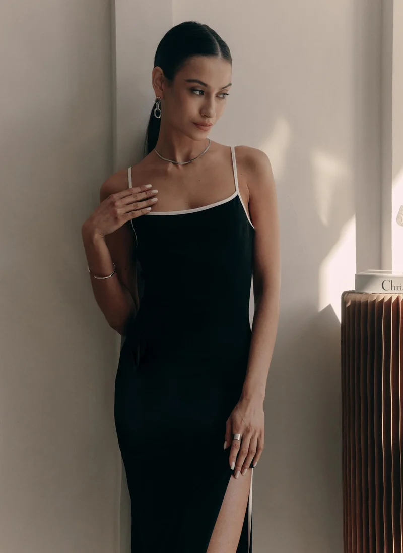 Lichi Knitted maxi dress with contrasting details