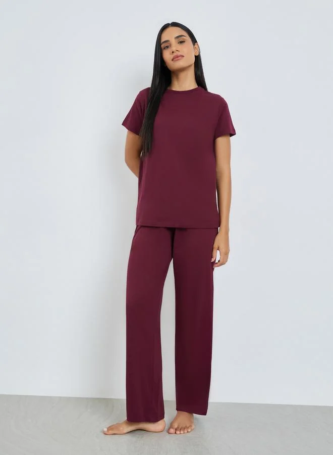 Styli Burgundy Short Sleeve T-Shirt with Shorts and Pyjama Set