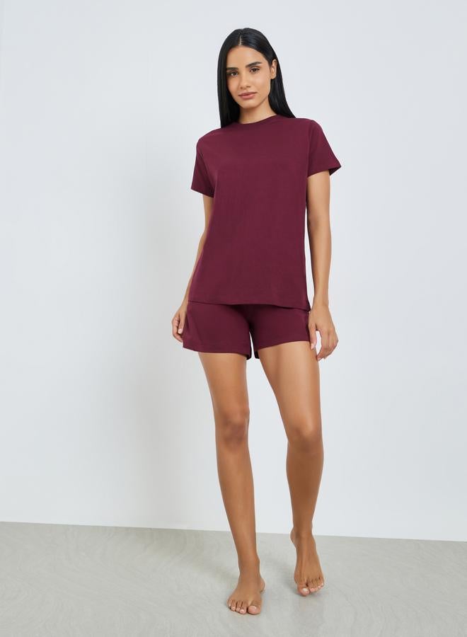 Styli Burgundy Short Sleeve T-Shirt with Shorts and Pyjama Set - Image 3