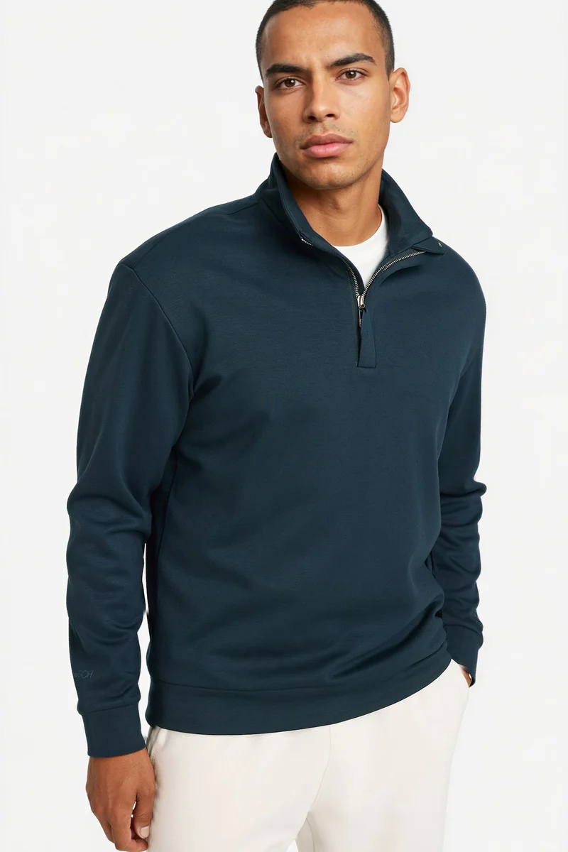 Standard Fit Sweatshirt