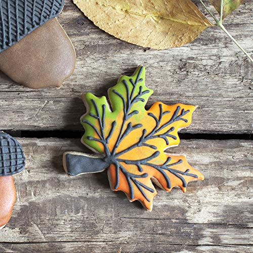 Fox Run Maple Leaf Cookie Cutters, 5 piece, Silver - Image 2