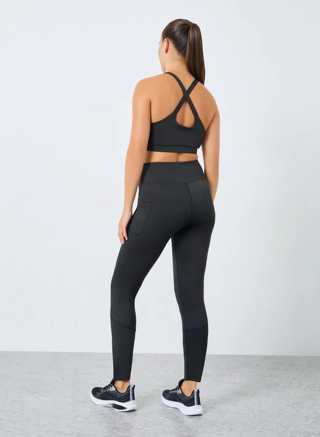 ستايلي اكتيف ستايل حزمة من 3 قطع - توب مفتوح من الخلف بطبقة مزدوجة، حمالة صدر رياضية بظهر متقاطع، وليجنز