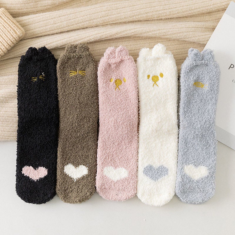 【A Generation Of Hair】 In The Tube Super Cute Socks Ins Sweet All-Match Winter Thickened Home Warm Socks - Image 3