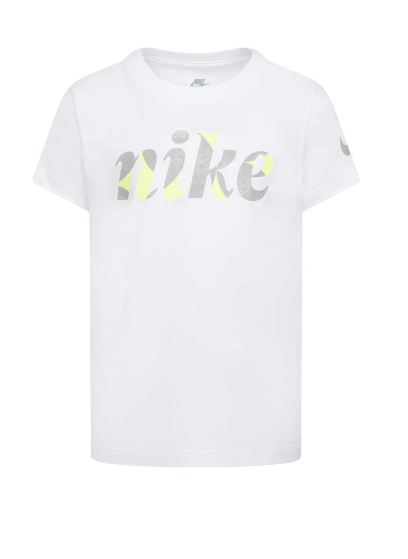 Nike Kids Essential Logo T-Shirt