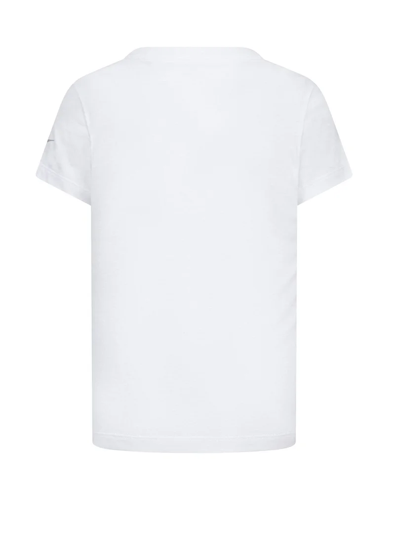 Nike Kids Essential Logo T-Shirt