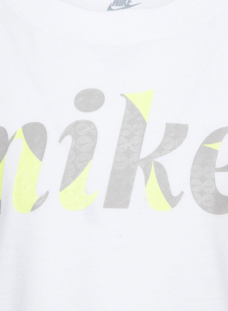 Nike Kids Essential Logo T-Shirt  - Image 3