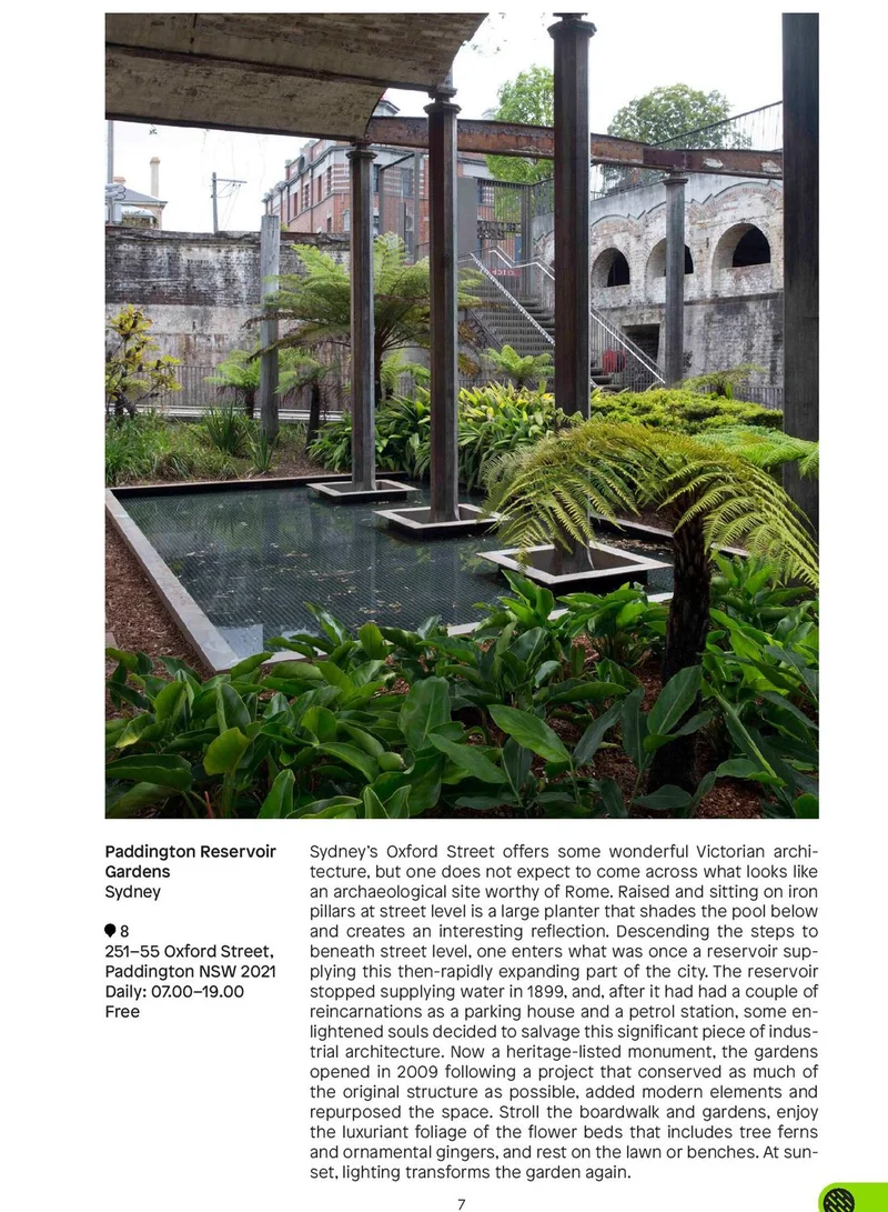 Phaidon Green Escapes: The Guide To Urban Gardens Book