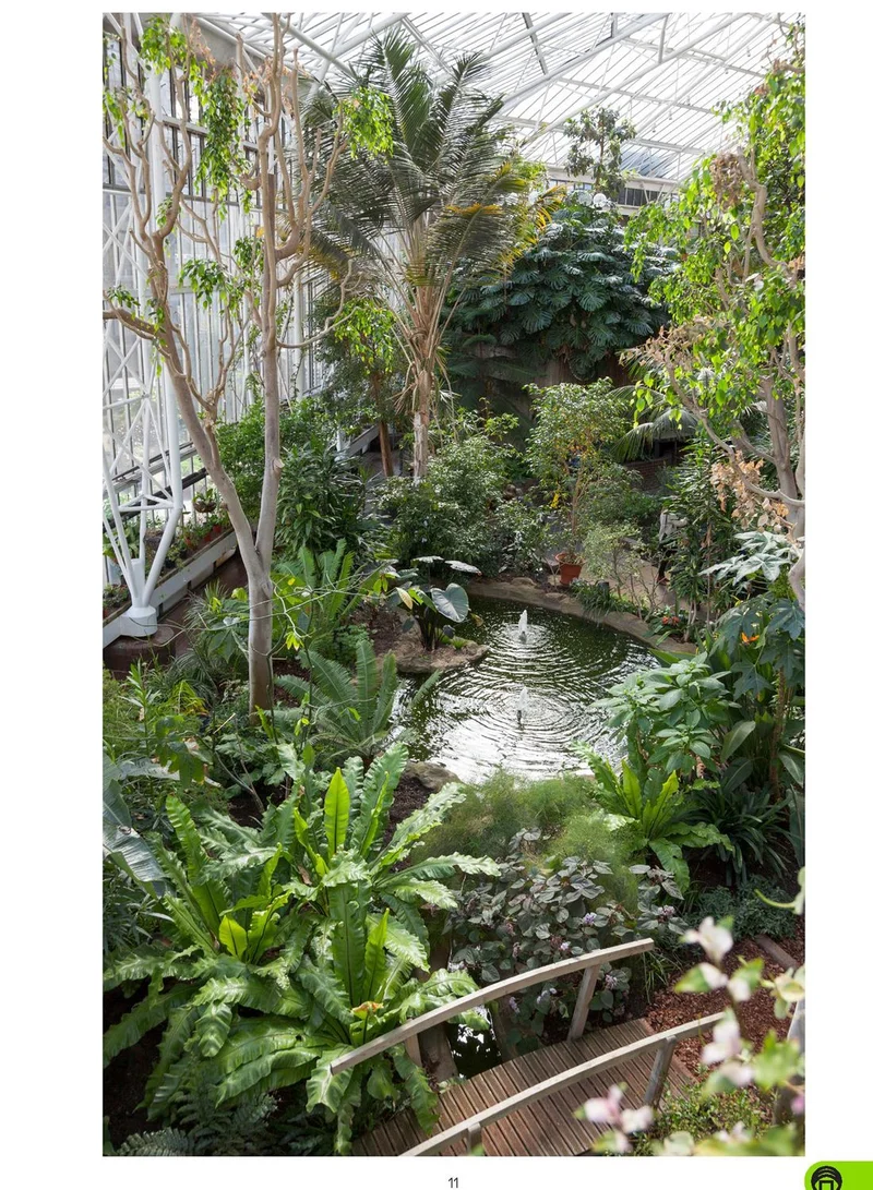 Phaidon Green Escapes: The Guide To Urban Gardens Book