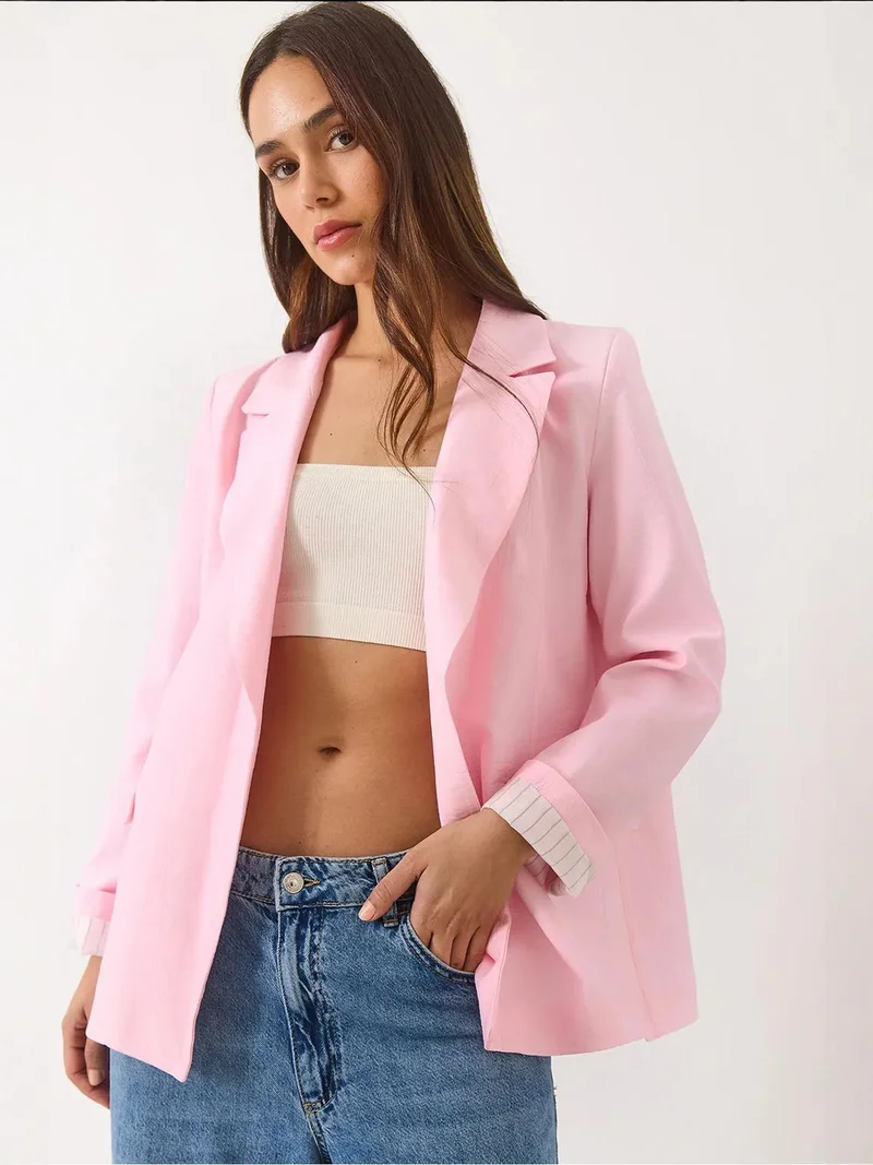 بيانكو لوتشي LUCCI Long Shawl Collar Blazer with Faux Leather Details