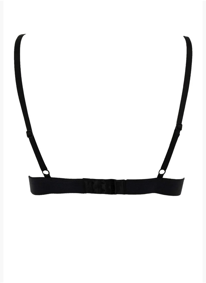 DeFacto Triangle Bra with Lace detail