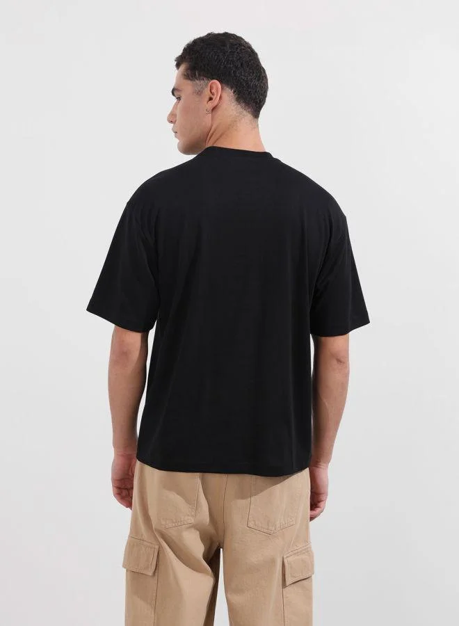 The Indian Garage Co Men Relaxed Fit Graphic Printed Crew Neck Half Sleeves T-Shirt