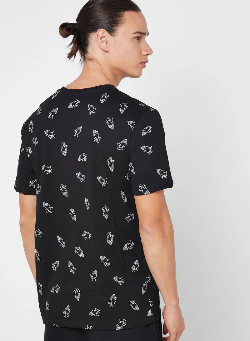 FOREVER 21 Praying Hands AOP T-Shirt