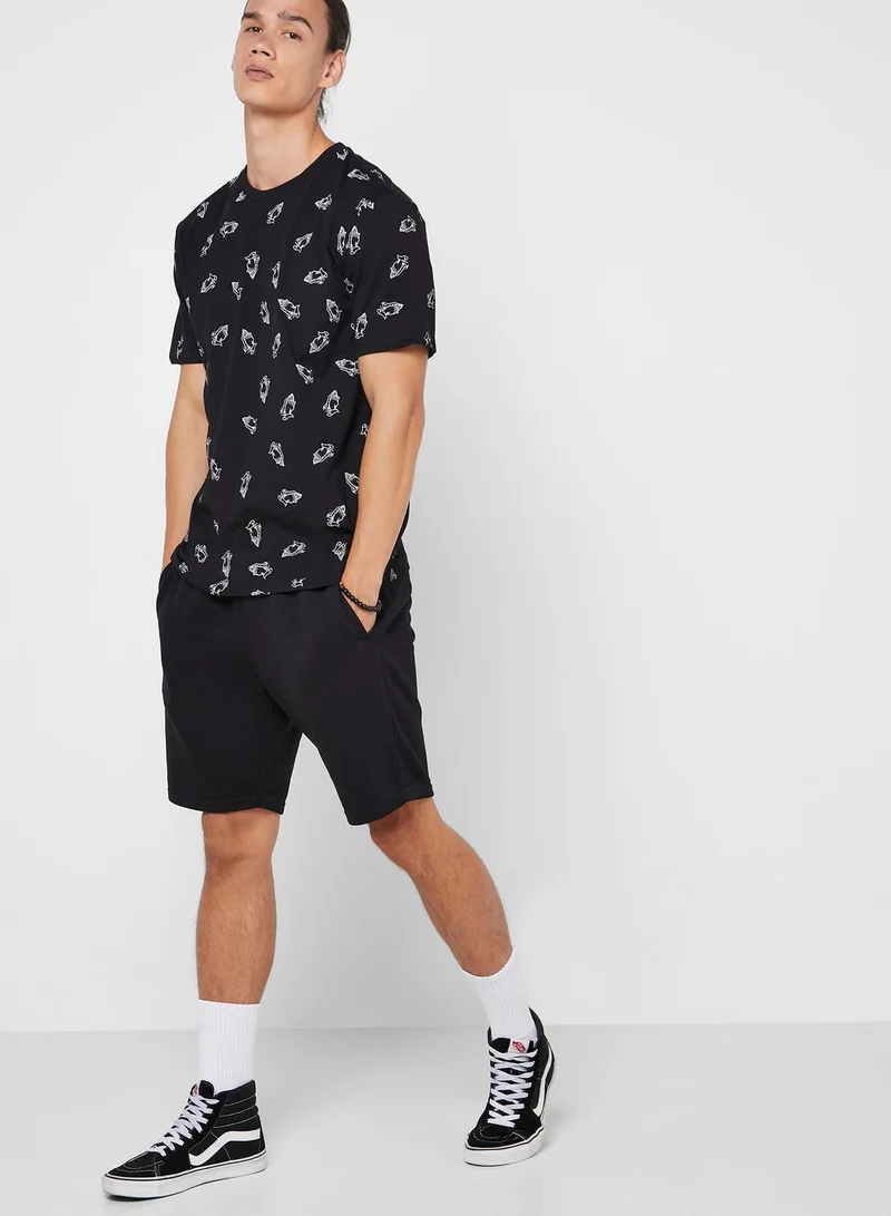 FOREVER 21 Praying Hands AOP T-Shirt