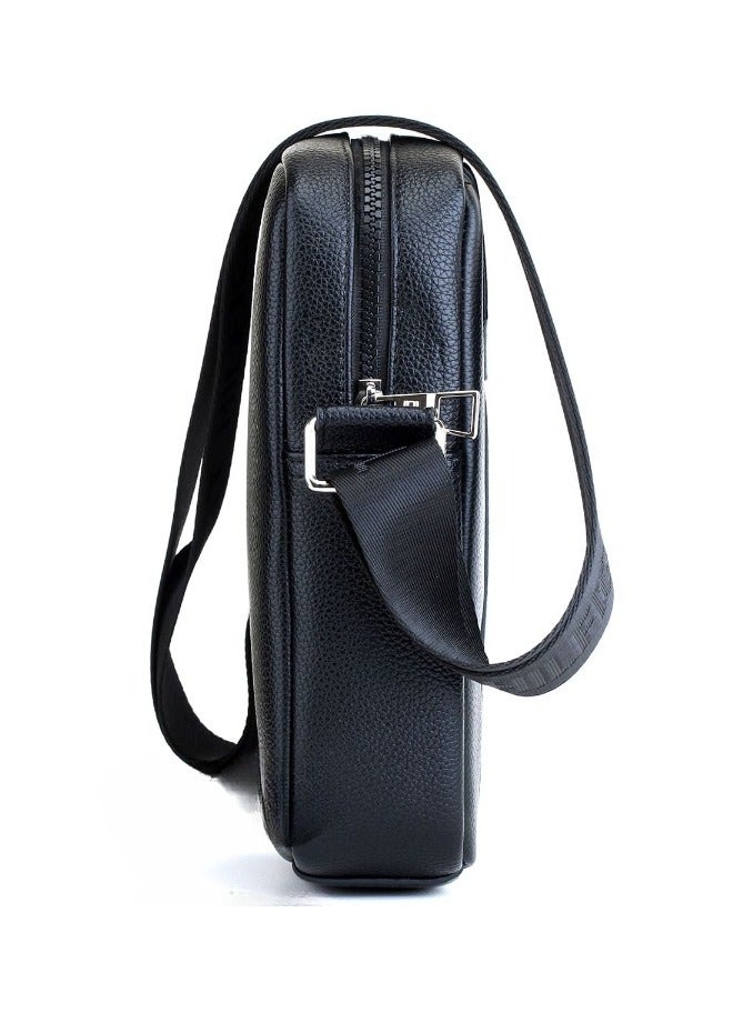 Tommy Hilfiger Plus Crossbody bag from Tommy Hilfiger for men, black  - Image 5