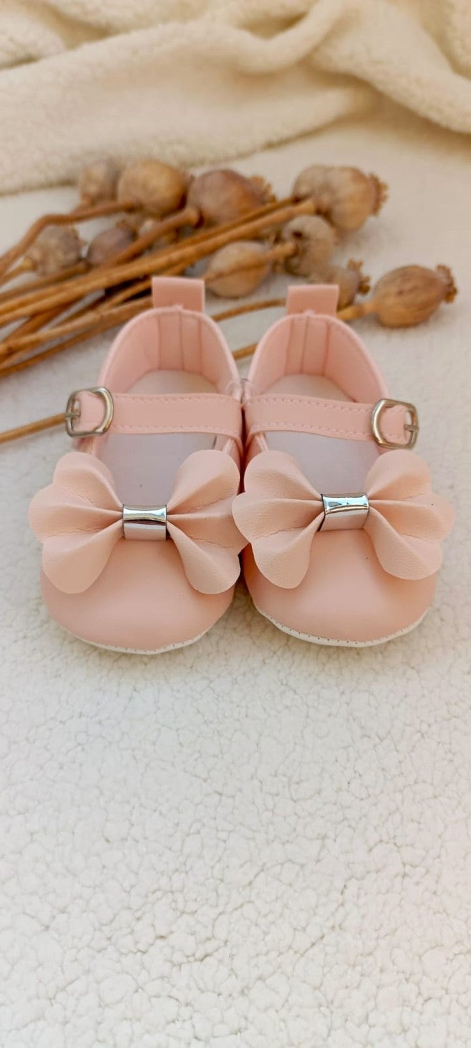 Bilge Trend Baby Girl Soft Sole Velcro Booties Shoes (18 No. 0-6 Months; 19 No. 6-12 Months Compatible) - Image 1
