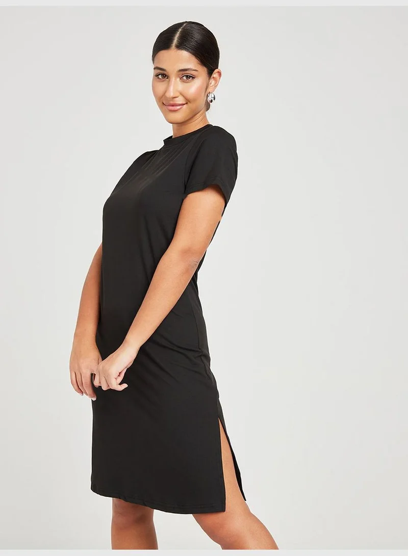 Styli Short Sleeves Split Hem Detail Knit T-shirt Knee Length Dress
