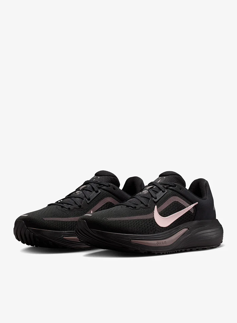 Nike BLACK/SILT RED-TAUPE HAZE Quest 7 for Women | Best Price UAE