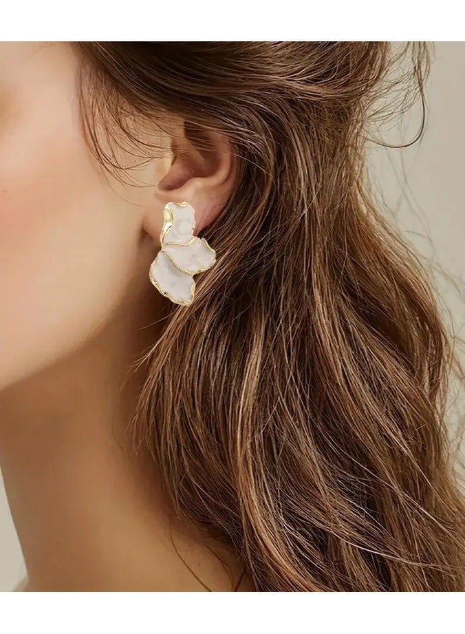 Goolsky Pair of Vintage Elegant Irregular Petal Earrings, Exquisite Women's Zinc Alloy Tassel Earrings with 925 Silver Ear Pins, Suitable for Daily Wear and Parties, Four Seasons Accessories - Image 5