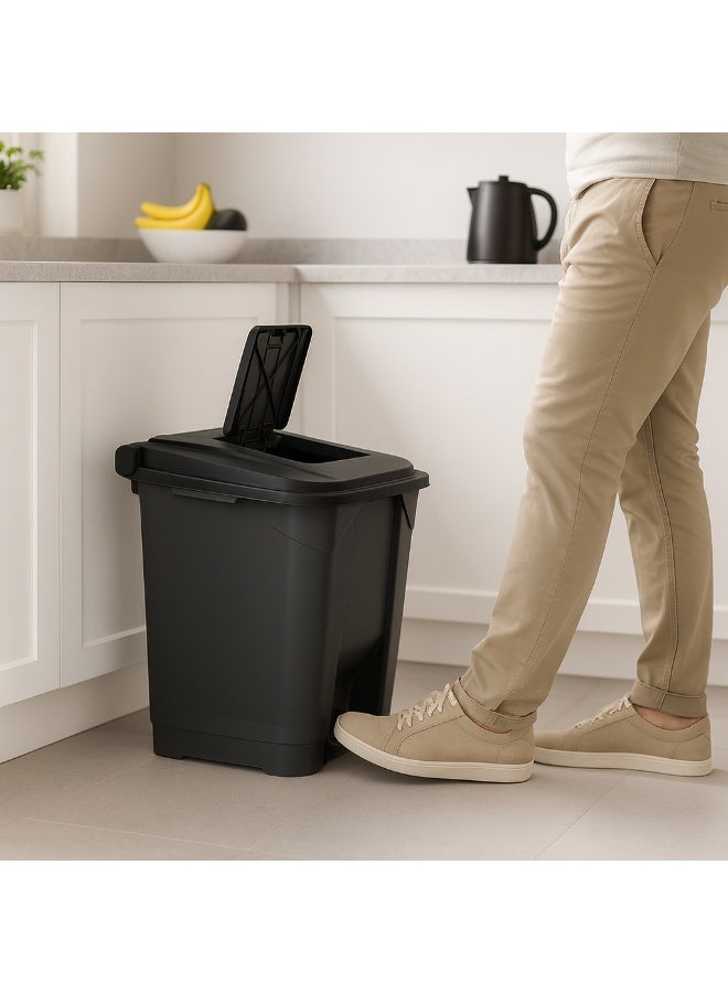 بلانيت سلة قمامة ببدّال قدم مع غطاء صندوق نفايات بلاستيكي متين، تحكّم بالروائح وتشغيل بدون لمس للمطبخ والمكتب والحمام | حجم كبير( Liter 30, اسود ) - Image 2