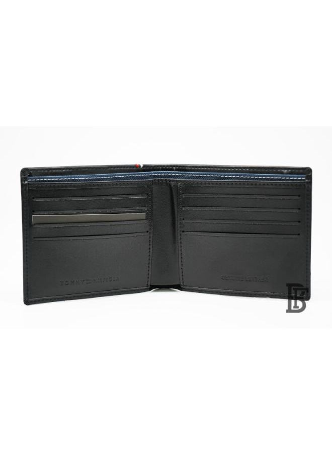 Tommy Hilfiger Plus - Tommy Hilfiger Wallet is a one to face solid style covered in light/black leather - Image 1
