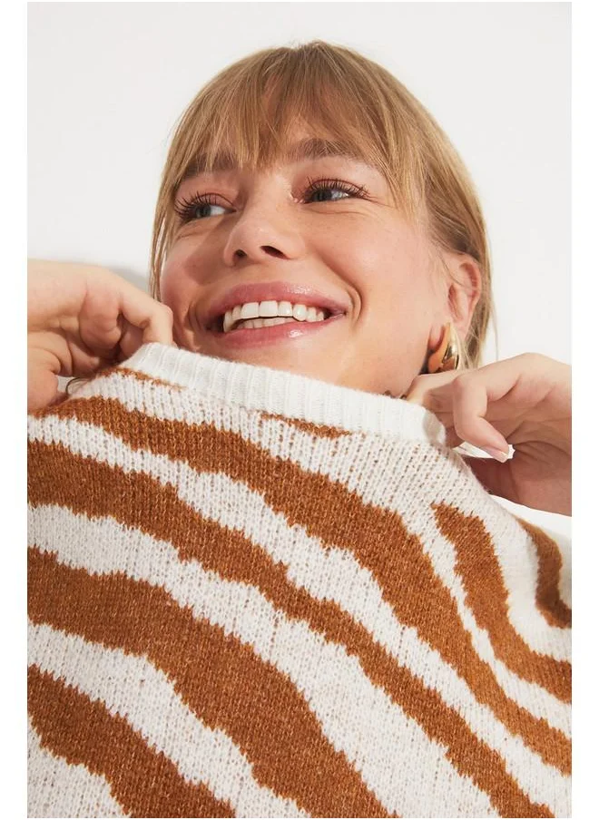جون June Zebra Patterned Knitwear Sweater Tan