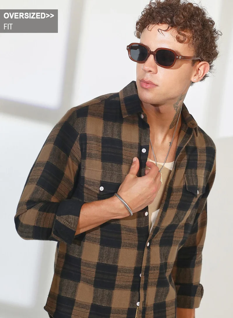 Campus Sutra Campus Sutra Men's Tan Brown & Charcoal Black Buffalo Check Shacket For Casual Wear | Spread Collar | Long Sleeve | Button Closure | Overshirt/Shacket Crafted With Comfort Fit For Everyday Wear